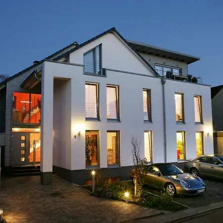 Paradies In Apartment